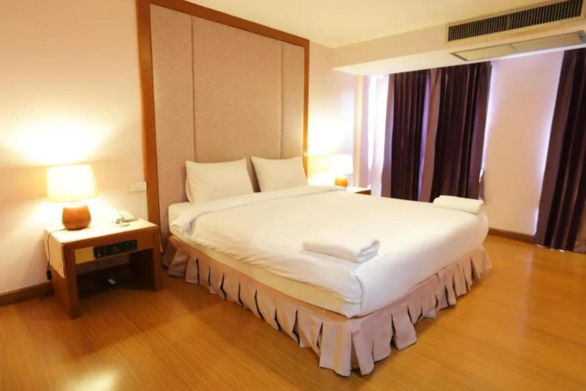 Pin Hotel Lampang Exteriér fotografie