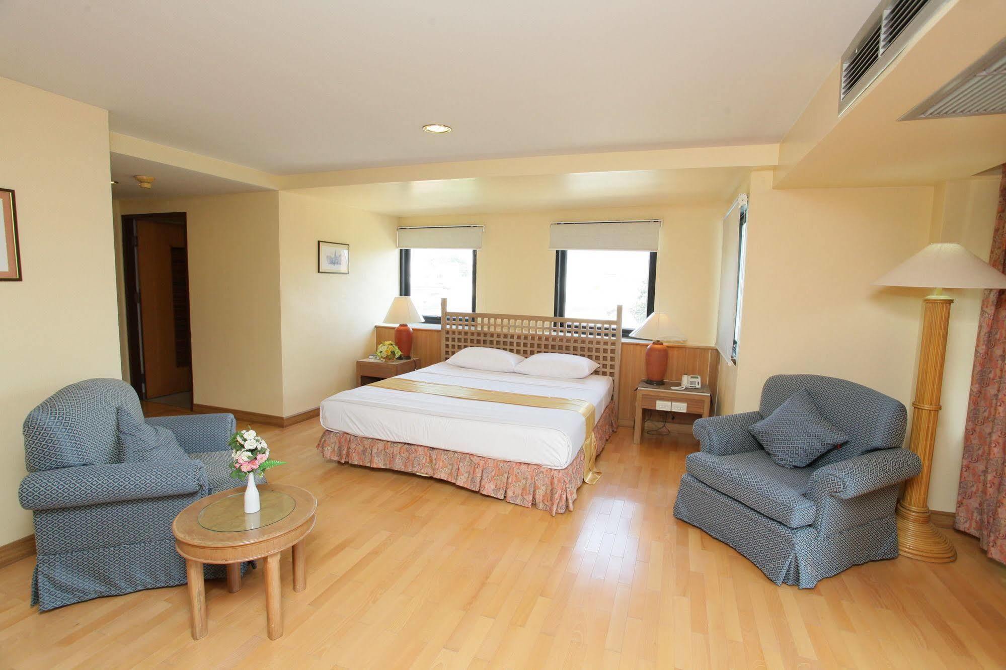 Pin Hotel Lampang Exteriér fotografie